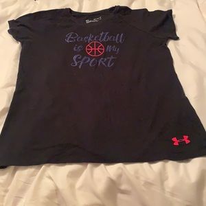 Girls xl under armor basketball t-shirt